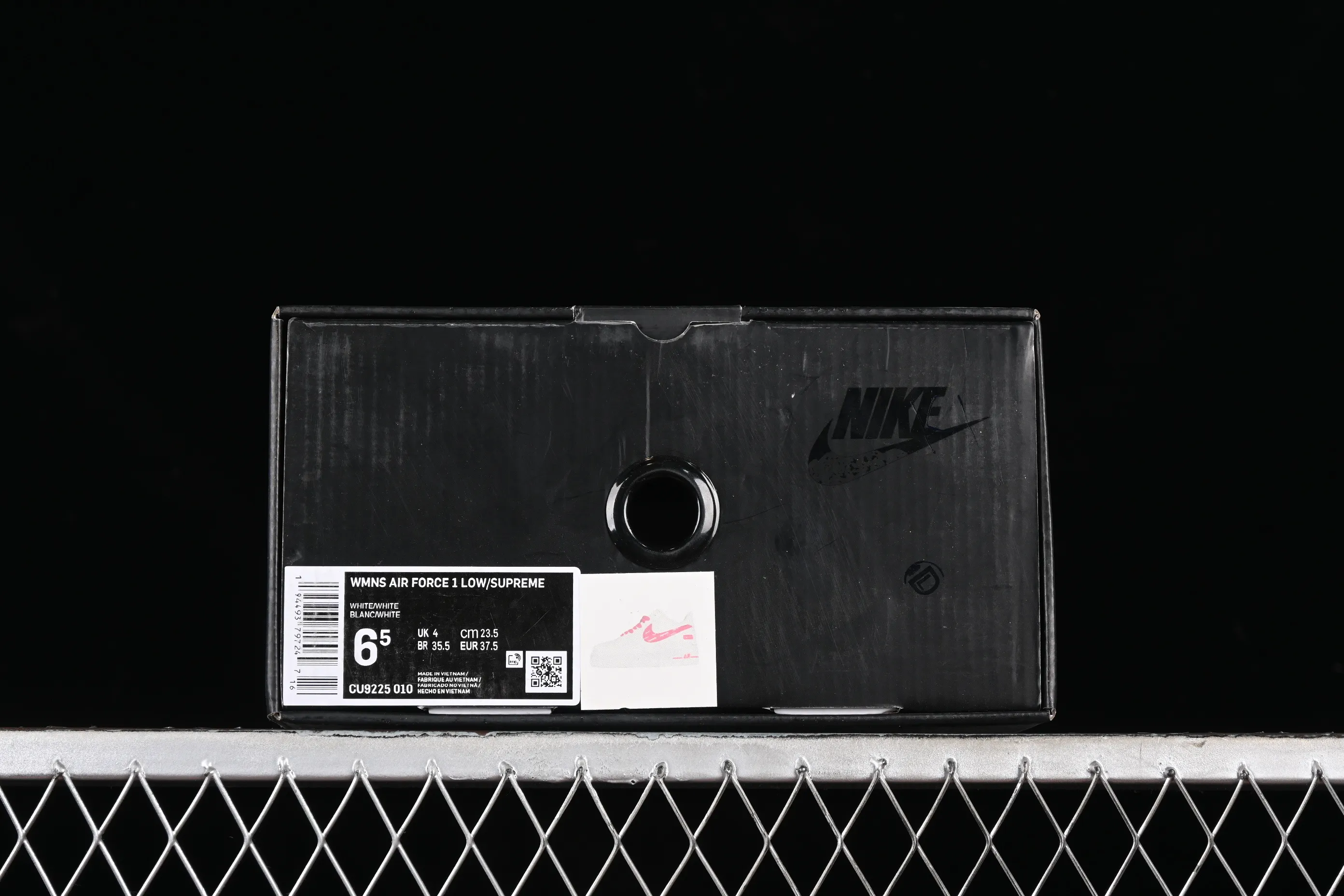 All categories Nk Air Force 1 Air Force series Nk Air Force 1 Low Air Force low-top Supreme x Nk Air Force 1'07 Low Air Force 1 low-top casual sneakers CU9225-010